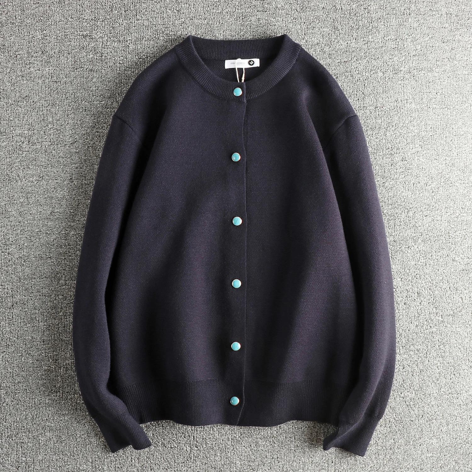 Autumn and winter trendy men women knitted sweaters comfortable round neck youth cardigan jacket 251015