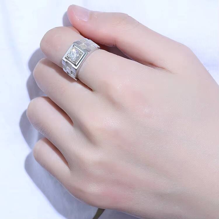 1CT 65MM D VVS Moissanite Engagement Rings S925 Pure Silver Moissanite Mens Ring Fashion Moissanite Ring