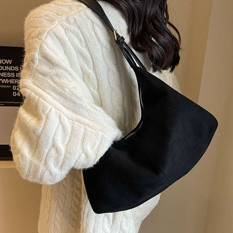2023 New Autumn Winter Versatile Matte Women, Large Capacity Shoulder Crossbody Bag, Suitable for Class and Commuting, Tote Bag
