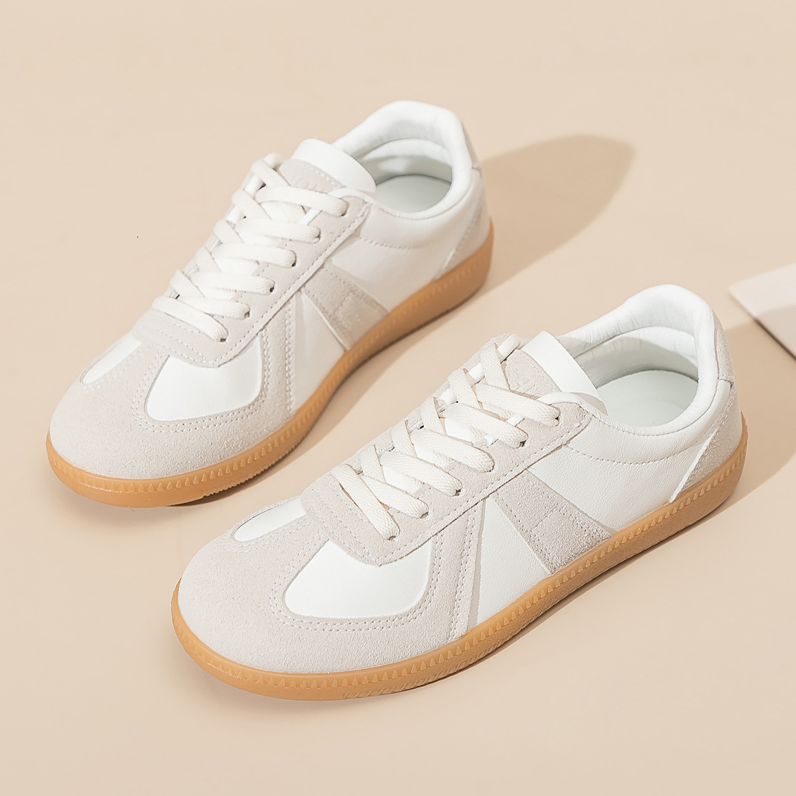 design Casual Shoes Pu Leather Flat Shoes for Men And Women Daily Wear Walking