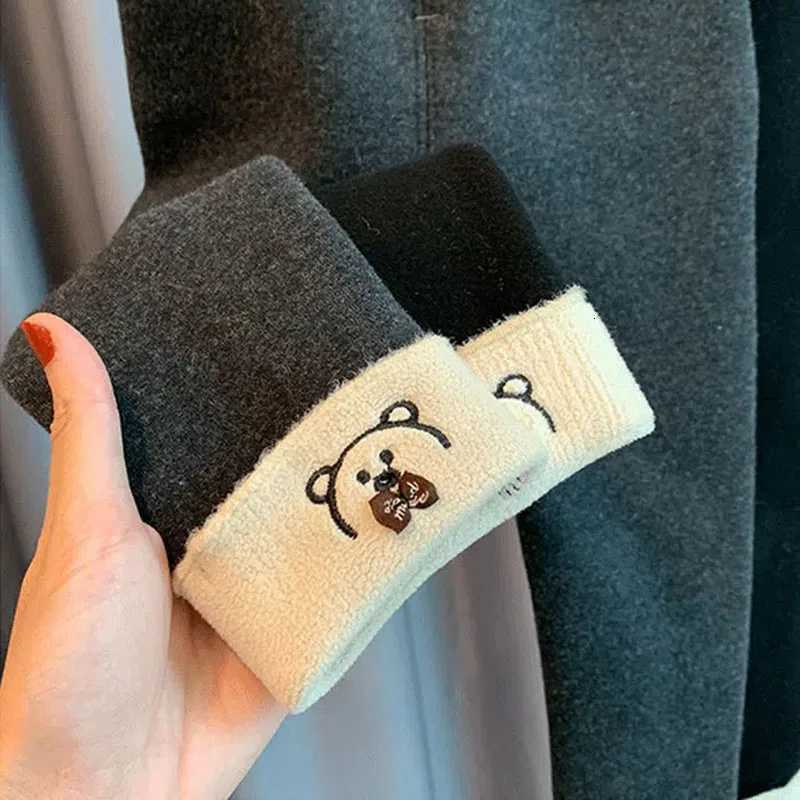 Kids Girls Winter Leggings Childrens Plus Velvet Warm Trousers Thick Lamb Fleece Tights Cartoon Bear Baby Girl Pencil Pants NewT251024