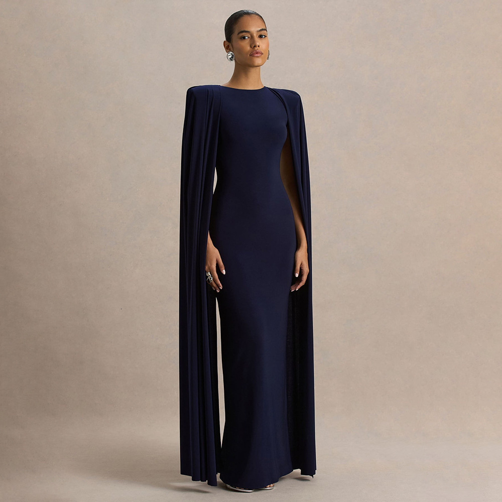 European and American designer style autumn and winter new banquet party women's evening dress solid color round neck pleated shawl slim and eleg