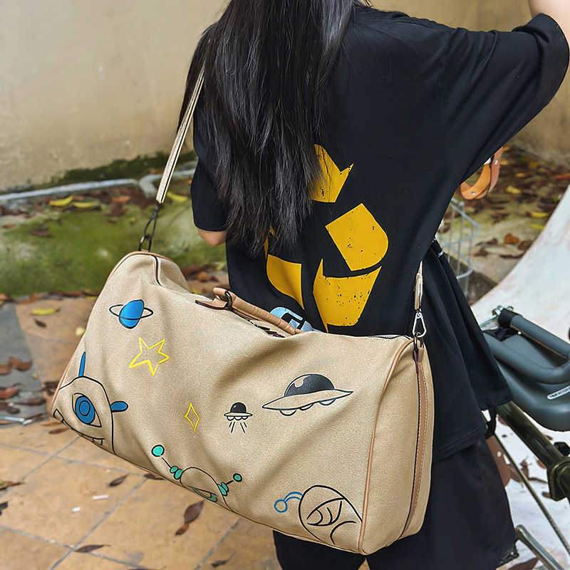 Korean Style Fashion Large Capacity Canvas Travel Bag Cartoon Graffiti Business Trip Short Distance Couple Shoulder Bag Gym Bag