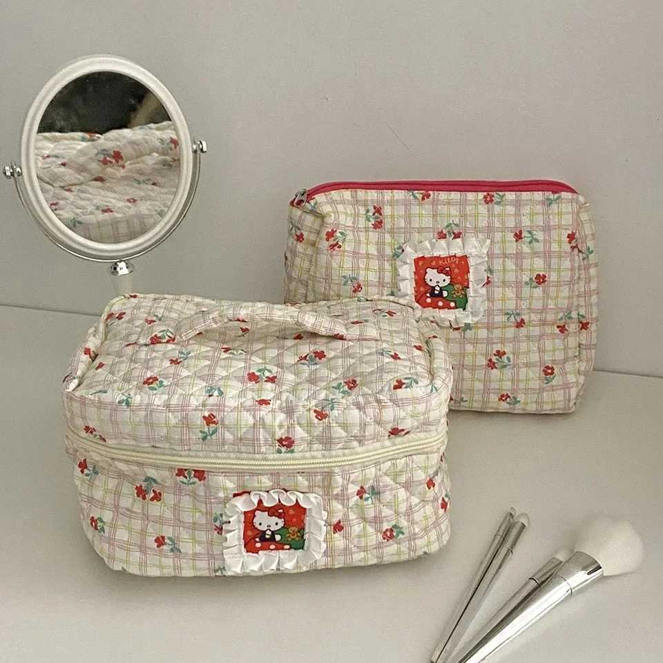 Women Cute Large Capacity Cat Prints Makeup Bag Ladies Instagram Travel Portable Toilet Bag Student Pen CaseT251024