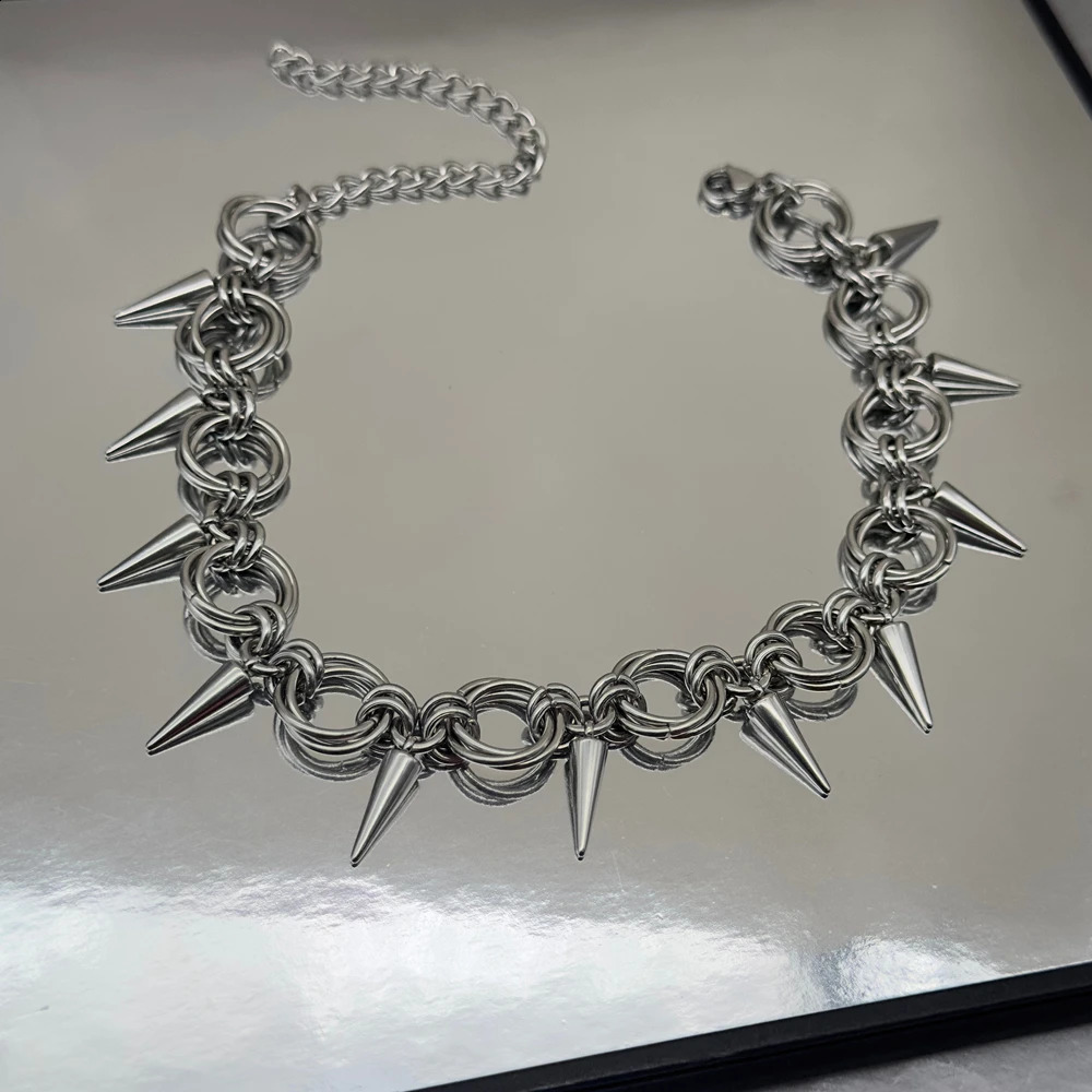 Goth Spiky Chainmail Choker Necklace for Women Men Punk Y2K Handmade Stainless Steel Rivet Spike Necklace Emo Grunge Aesthetic 251023