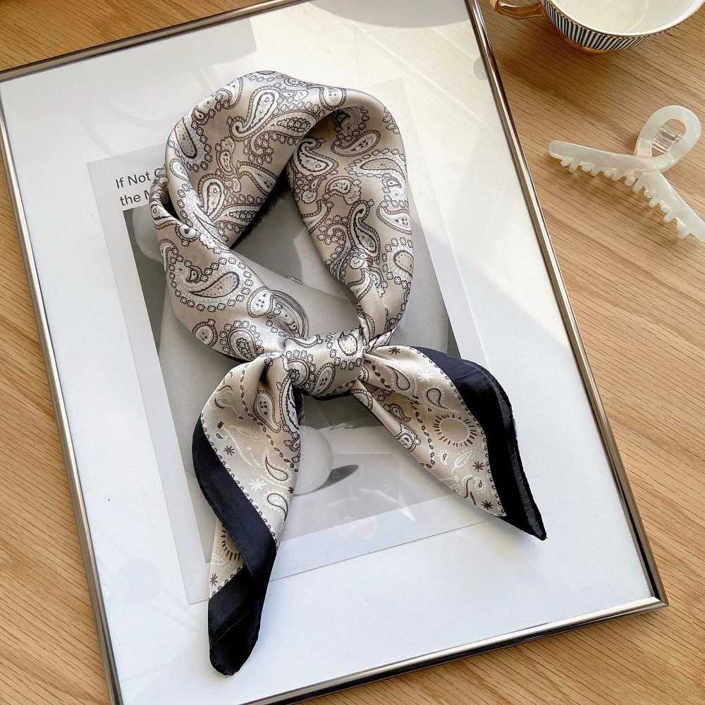 Paisley Cashew Print 7070cm Silk Square Scarf Women Neck Tie Soft Satin Neckerchief Female Foulard Headband Hijab Decorate Hand C251024