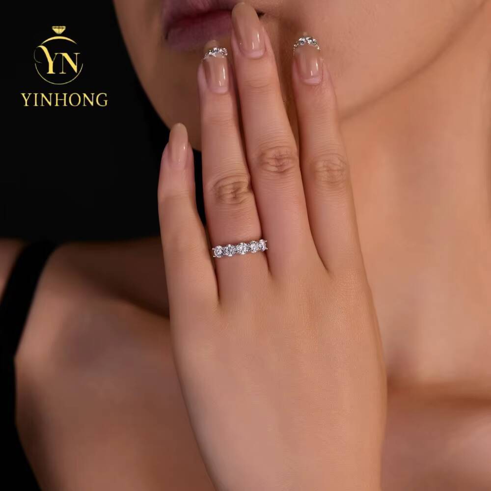 Wholesale High Quality Fashion Women Luxury Fine Jewelry 18k Gold Plated 925 Sterling Silver Moissanite Eternity Rings