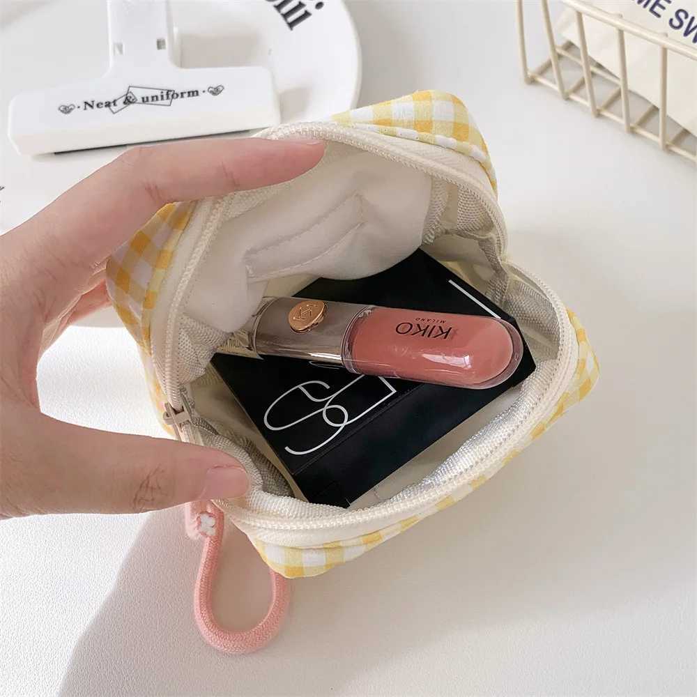 Korean Version Mini Makeup Pouch for Travel Lipstick Envelope Portable Cosmetic Jewelry Storage Bag ChristmasBirthday Gift IdeaT251024