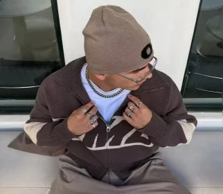 Autumn and winter cardigan woolen sweater knitted jacket high collar jacquard splicing letter casual sweater retro couple outfit 251023