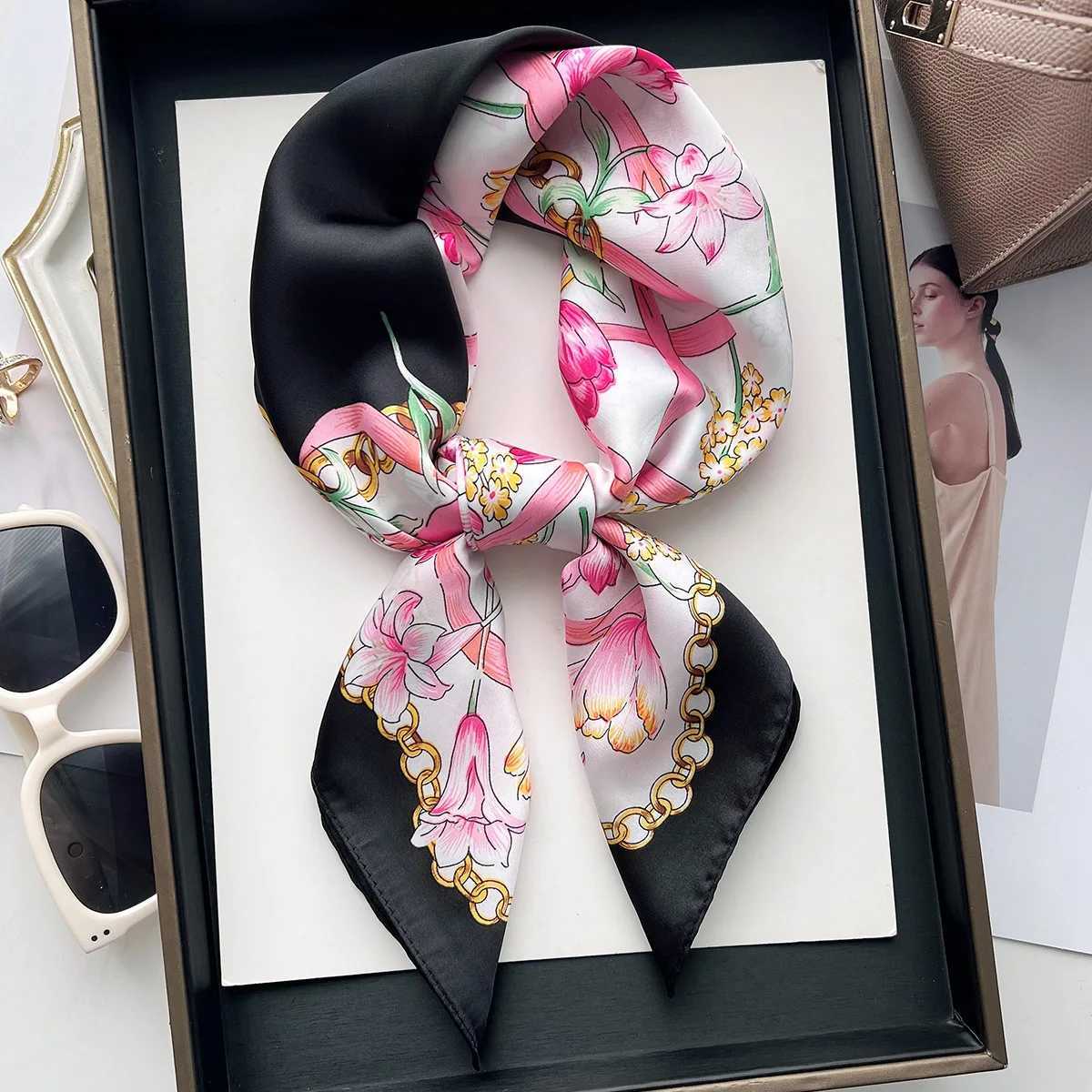 Wens Scarf Soft Stain Neckerchief Fashion Square Scarf For Dr Up Your look Hair Scarf SpringSummer Breathable Band Y251024