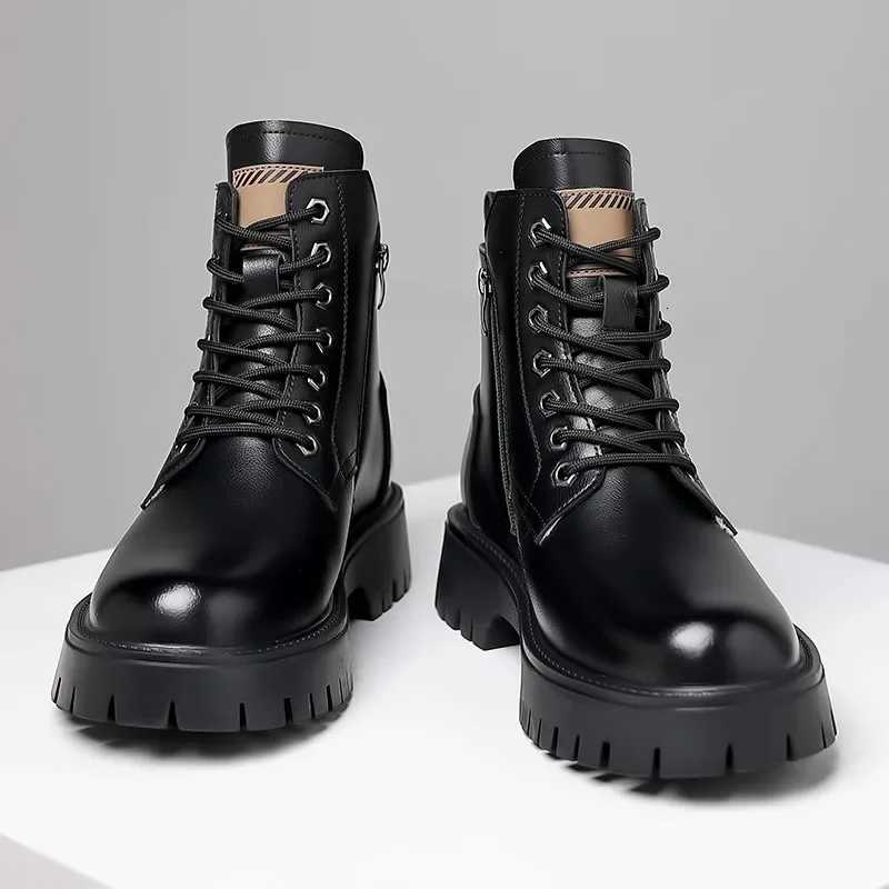 Winter thick soled Mens boots Outdoor waterproof laceup genuine leather boots male Comfortable warm leather shoes Botas Zapatos W251024