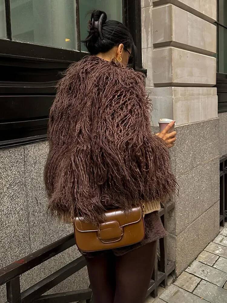 Brown Fluffy Faux Fur Thicken Jacket Elegant Female O Neck Long Sleeves Short Coats Autumn Winter Lady High Street Outerwear dongdumaoyi
