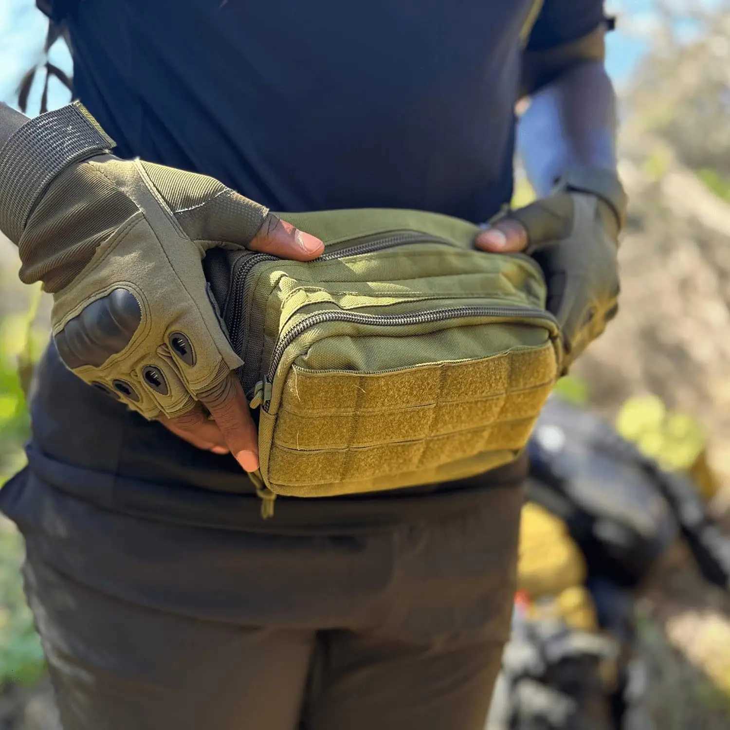 New Outdoor Multi functional Invisible Waist Attachment Bag for Mens Sports Storage Waist Bag Outdoor Tool KitL251024