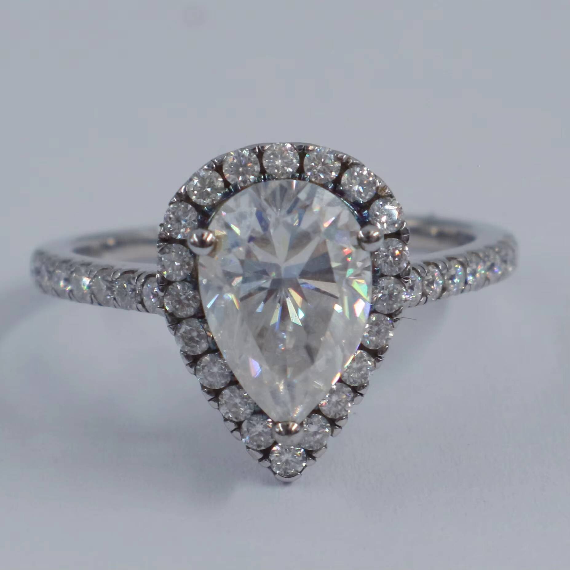 Wholesale Stock Sterling Silver 925 Fine Jewelry Engagement Ring IGI Certificate VVS Pear Cut Pave Setting Moissanite Ring