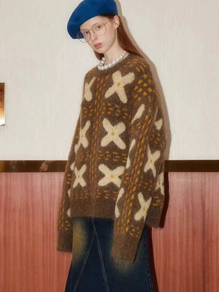 Vintage Print American Sweater Women Loose Fall Winter Lazy Wind Y2K Knitted Jumpers Retro O Neck Long Sleeve Harajuku Pullover 251023