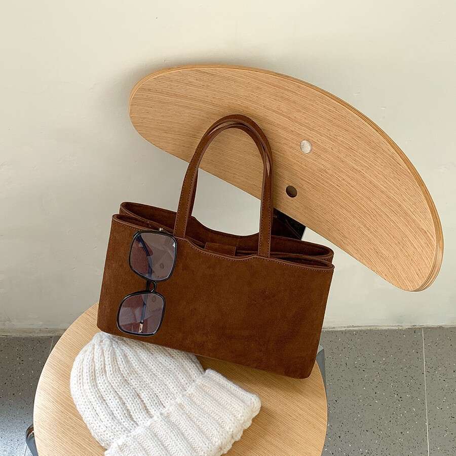 New Handbag For Women Autumn Winter Simple Commuter Tote High-End Large Capacity Suede Bag B5