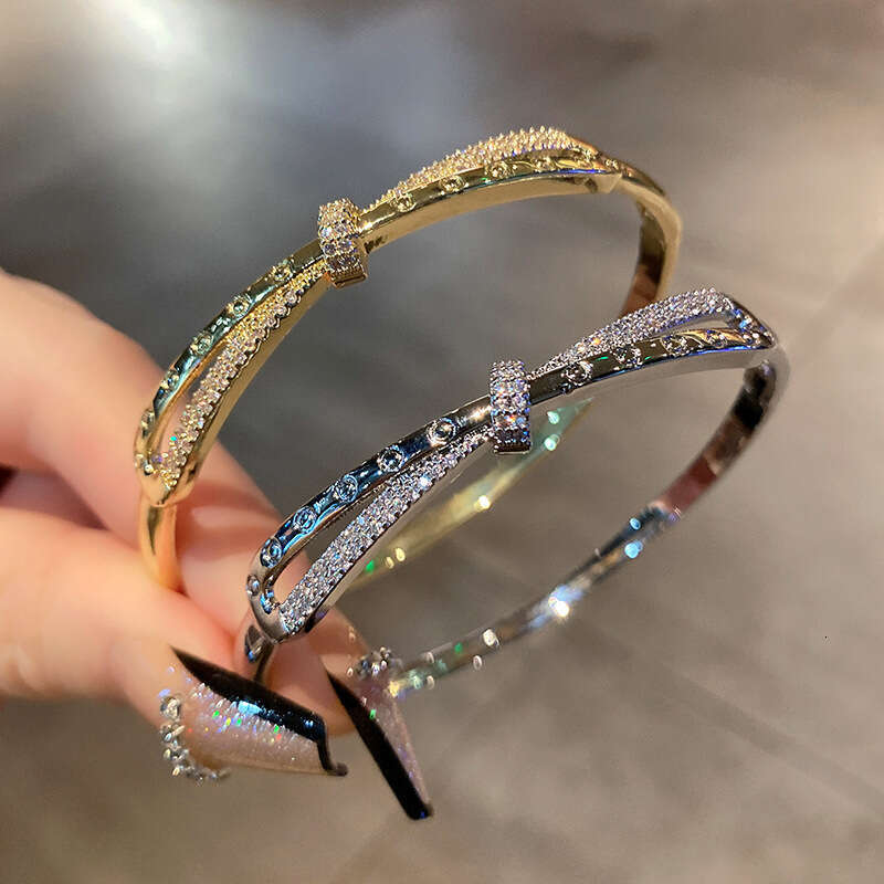 Bracelet Designer luxury bangle knot Zircon full inlay Bracelets Bowknot Fashion Trendy High-End design copper plated with 18K gold Festival vacation 