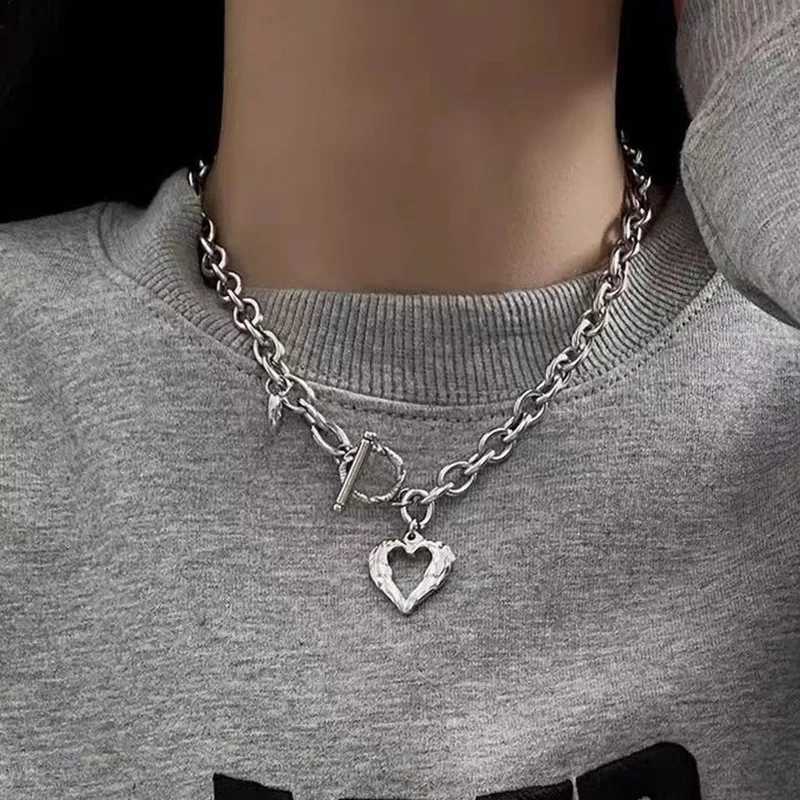 Fashion Heart Stainl Steel Women Pendant Necklaces Luxury Design OT Buckle Exaggerated Thick Chain Necklace JewelryXJ251024