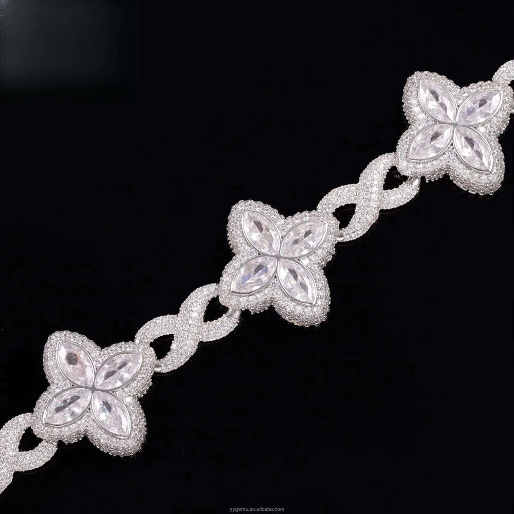 Yy New Design Iced Out Clovers Vvs Moissanite Cuban Chain Sterling Sier Fine Jewelry Bracelets for Men Women