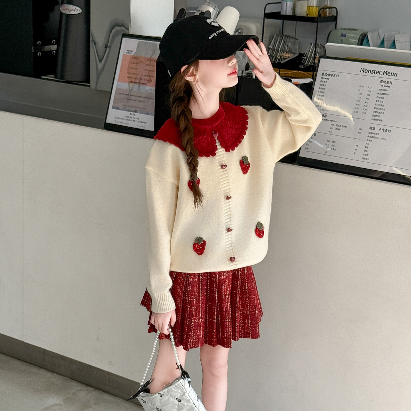 Girl Fashion Designer Knitted Sweater Autumn/Winter New Fashion Children's Fashion Big Girl Sweater Ruffle Skirt Set