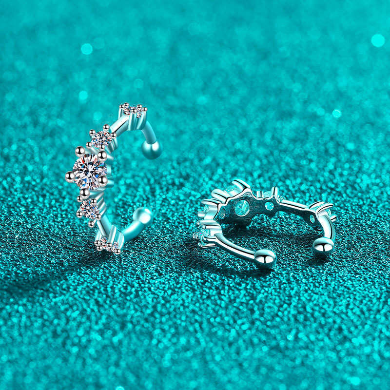 DHCollections-- Xindeyi S Pure Sier Versatile Simple Design Sense Earrings Sweet Cool Style Moissanite Ear Bone Clips