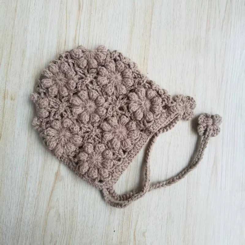 HoneyCherry Cute Flowers Childrens Knitted Ear Protection Hat Autumn and Winter Handknitted Girls Hollow Wool HatL251024