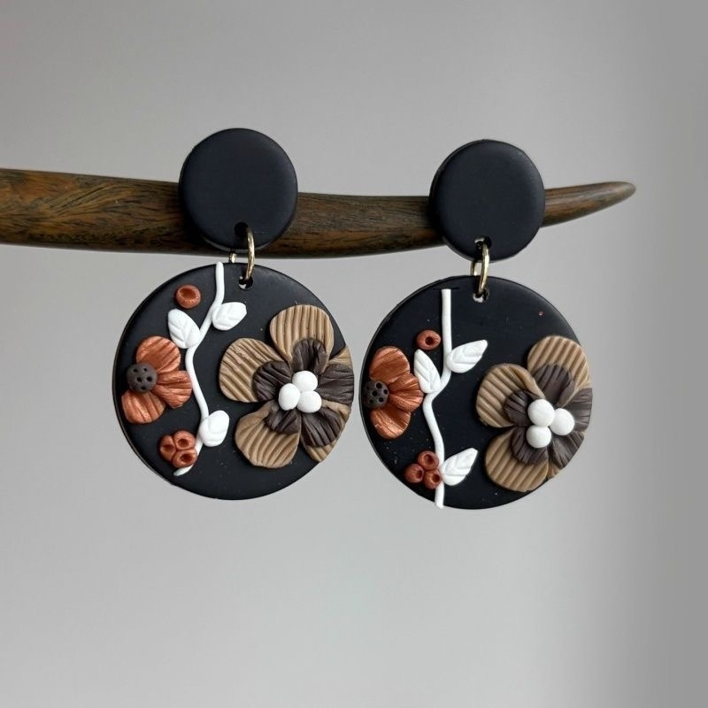 Luxury earrings Geometric creative retro red blue gentle temperament wine red contrasting asymmetrical earrings tassel earrings gold earrings