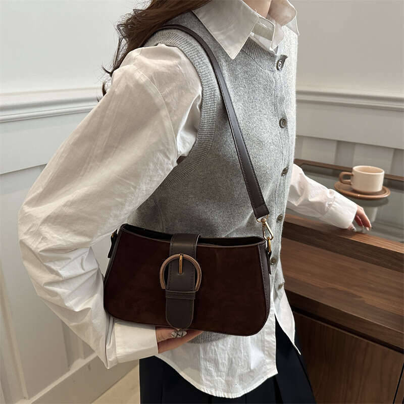 Matte Texture Simple Casual Commuter 2025 Spring New Large Capacity Single Shoulder Underarm Small Square Bag