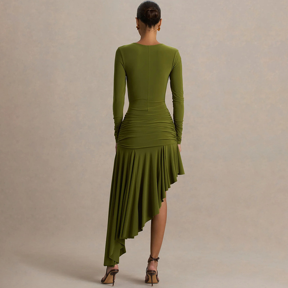 European and American designers' autumn and winter new fashionable and elegant women's slim fit sexy pleated irregular long skirt