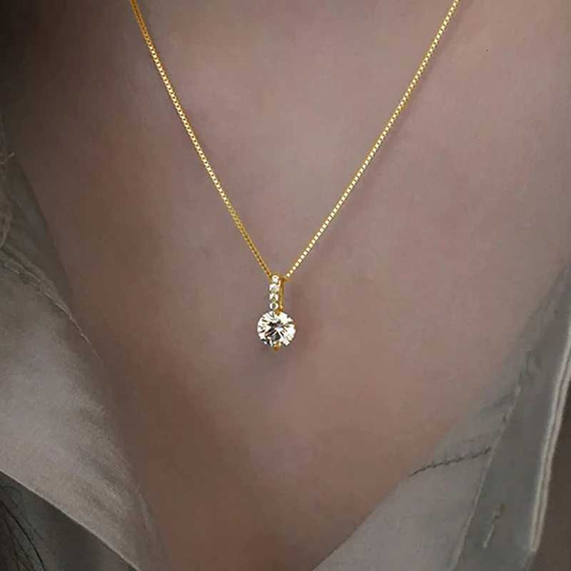 Huitan Minimalist Round Cubic Zirconia Pendant Necklace Women Silver ColorGold Plated Box Chain Long Necklace Wedding JewelryXJ251024