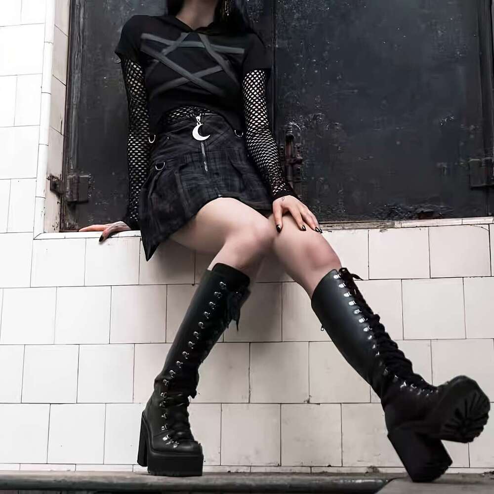 Women's Rock Heavy Metal Chunky Platform Heels, Lace-Up Closure, PU Sole Edgy Punk Boots For Concerts, Parties, Everyday - Synthetic Cover Gothic