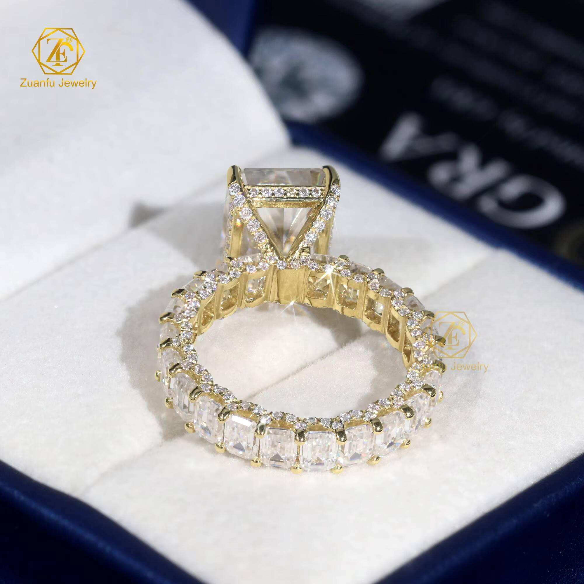 Wholesale 14K Solid Gold VVS Moissanite Diamond 9x11mm Radiant Cut and 3x4mm Emerald Wedding Engagement Ring