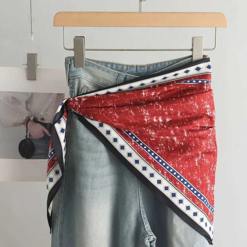 HighEnd Retro Tiee Triangar Binder cloth Wens Spring and Summer New Niche Fashion AllMahing Scarf Jeans Belt Y251024