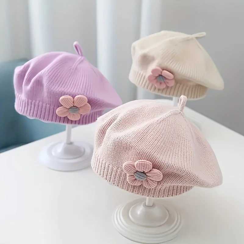 Flower Baby Beret Hat Winter Warm Knitted Beanie Cap for Infant Girls Korean Toddler Princess Artist Solid Color Painter CapsL251024