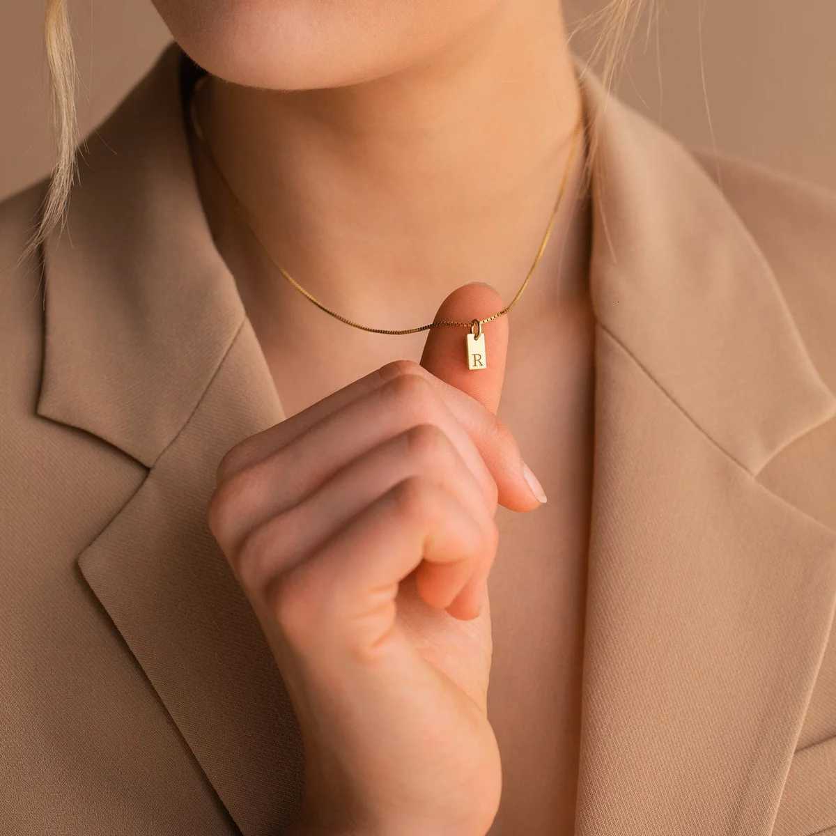 Tiny Square Initial Letter Necklaces Golden Plated Stainl Steel Engraved Letter Necklace Aesthetic Birtay JewelryXJ251024
