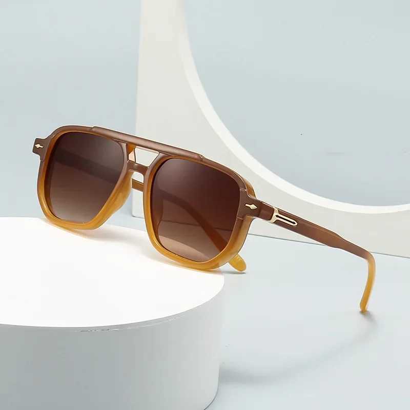Vintage Double Bridges Men Square Sunglasses Fashion Clear Ocean Lens Eyewear Women Trending Rivets Sun Glasses UV400T251024