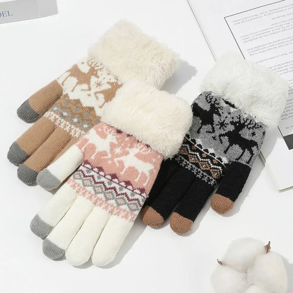 Simple Deer Christmas Knitted Gloves Wool Plush Full Finger Gloves Windproof Keep Warm Winter Mitten 251021