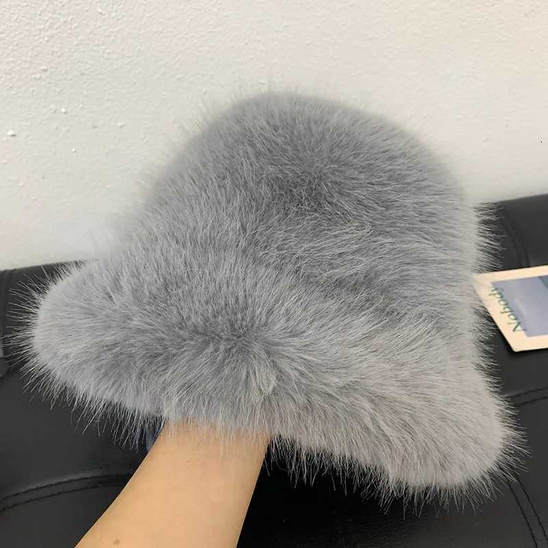 2024 Fluffy Faux Fur Bucket Hats Women Rabbit Fur Warm Thick Plush Winter Hat Lady Fashion Luxury Panama Furry Fisherman Cap Y2kL251024