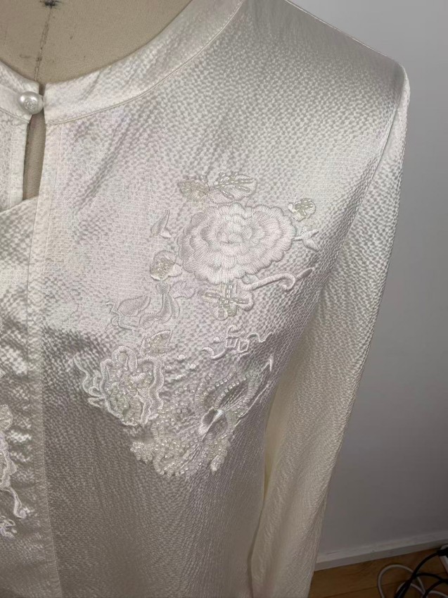 Simple, Sophisticated, Elegant, Light Luxury Pearl-Weave Silk Top JYS11182