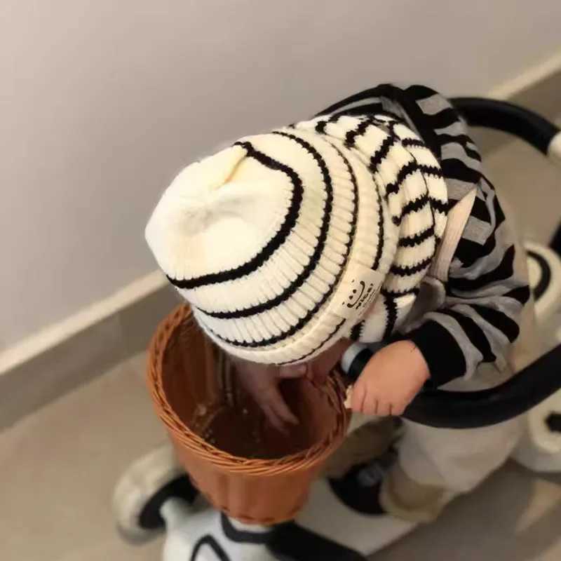 Autumn Winter 28Y Childrens Knit Gloves Hat Scarf 2 Pieces Sets Outdoor Windproof Warm Kids Hats and Caps Muffler for Boy GirlL251024