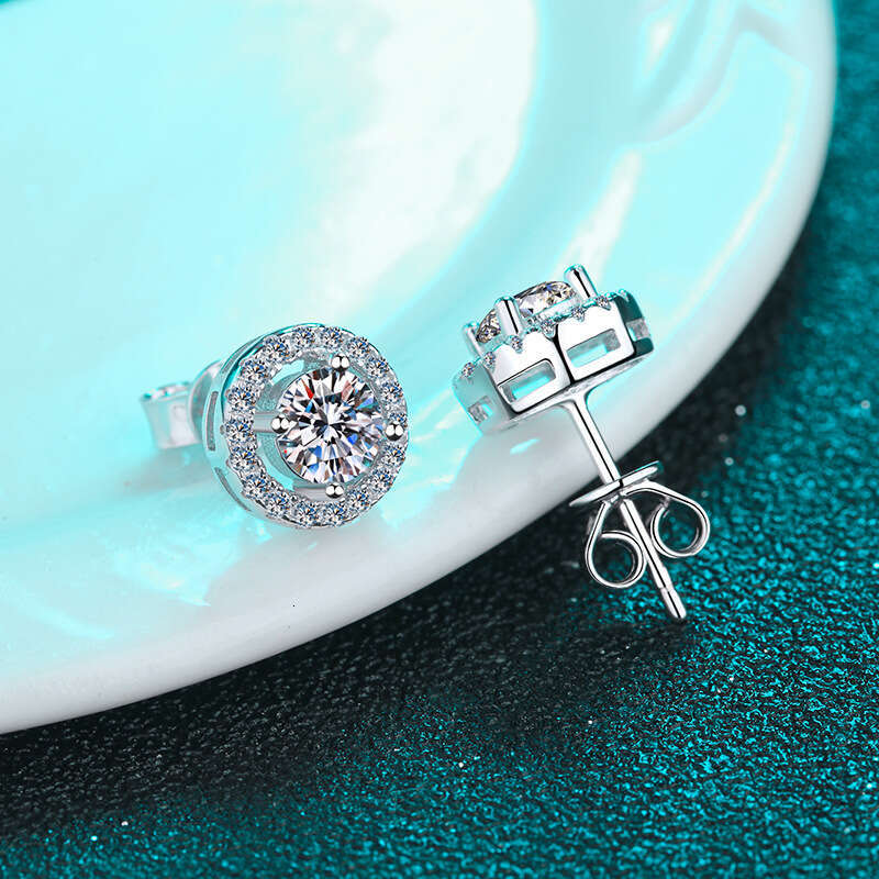 DHCollections-- Moissanite Dia Earrings S Sterling Sier Student Women Korean and Japanese Simple Personality Versatile Jewelry Straight