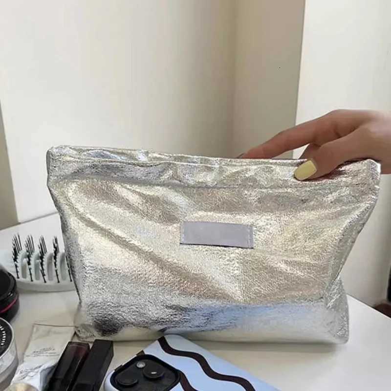 2024 New Simple Portable Large Capacity Outdoor Storage Handbag Shiny Sequins Clutch Skincare Cosmetic Toiletries Clutch BagT251024