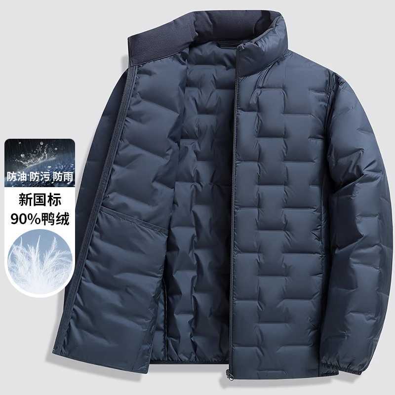 Winter New 90 Duck Down Jacket Cycling Sports Standup Collar Warm and Lightweight Mens Solid Color Breathable Down Jacket Z251024