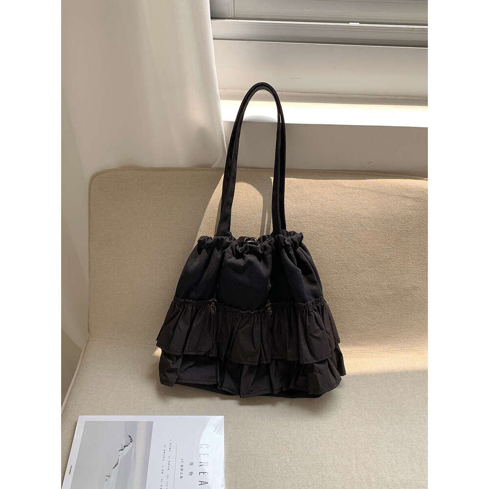 New Ruched Ruffle Commuter Style Tote High-End Large Capacity Women's Drawstring Niche Design Shoulder Bag For Women B5