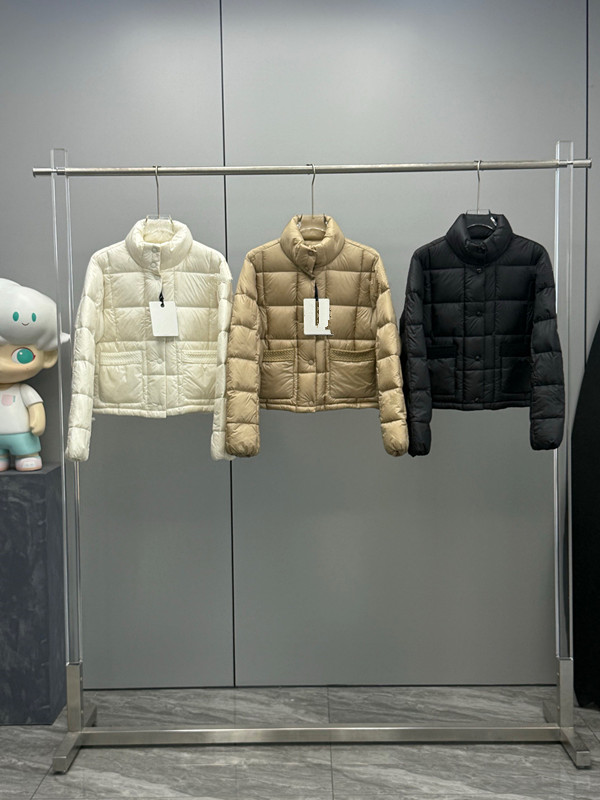 2025 Autumn Winter Women's Jacket Stand Collar Single- Breasted Pockets Woman's Coats Short Outerwear JMSMKWD25024