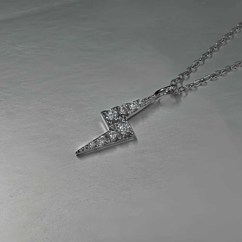 Hip Hop Men Zircon Stainl Steel Lightning Pendant Necklace Simple Punk Necklace For Women Retro Party JewelryXJ251024