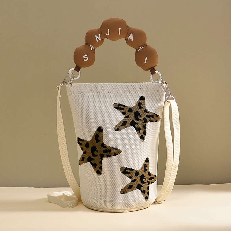 Hot Selling Flying Weave Cartoon Jacquard Bucket Crossbody Women's Fashion Knitted Commuter Phone Small Shoulder Bag