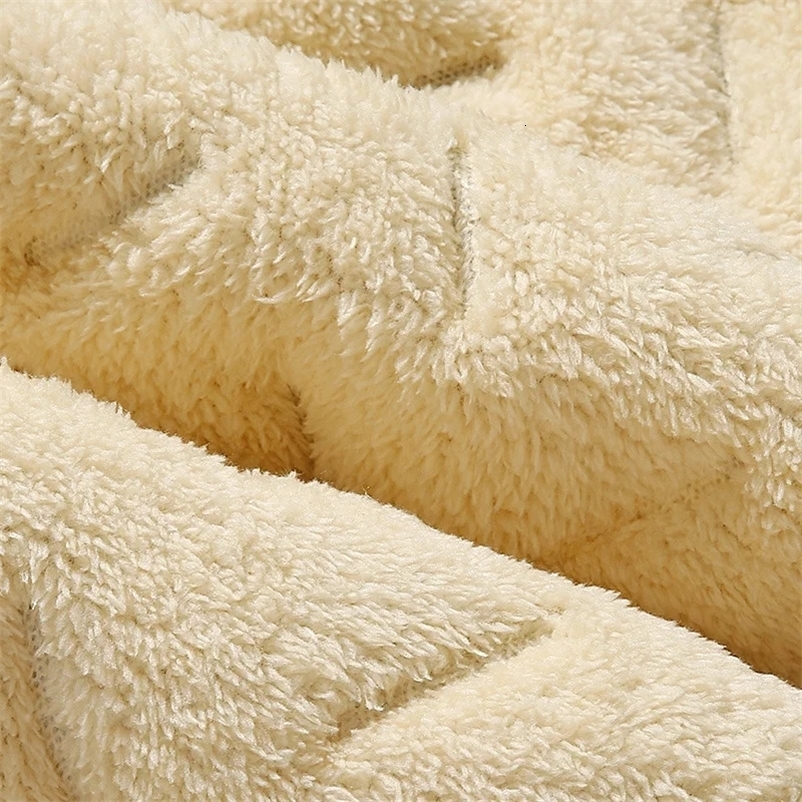 Winter Sweatwear Thick Fleece Sweatpant Lambswool Thermal Trousers Casual Pants Waterproof Windproof Warm Cotton Pants 251023