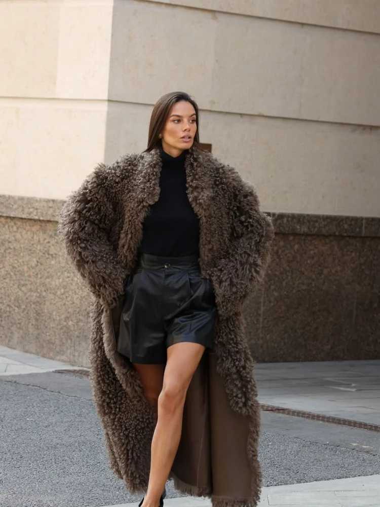 Women Solid Lamb Fur Long Coat Elegant Fashion Lapel Full Sleeve Warm Coats Lady Chic High Street Casual Winter Outerwear 2025 H251024