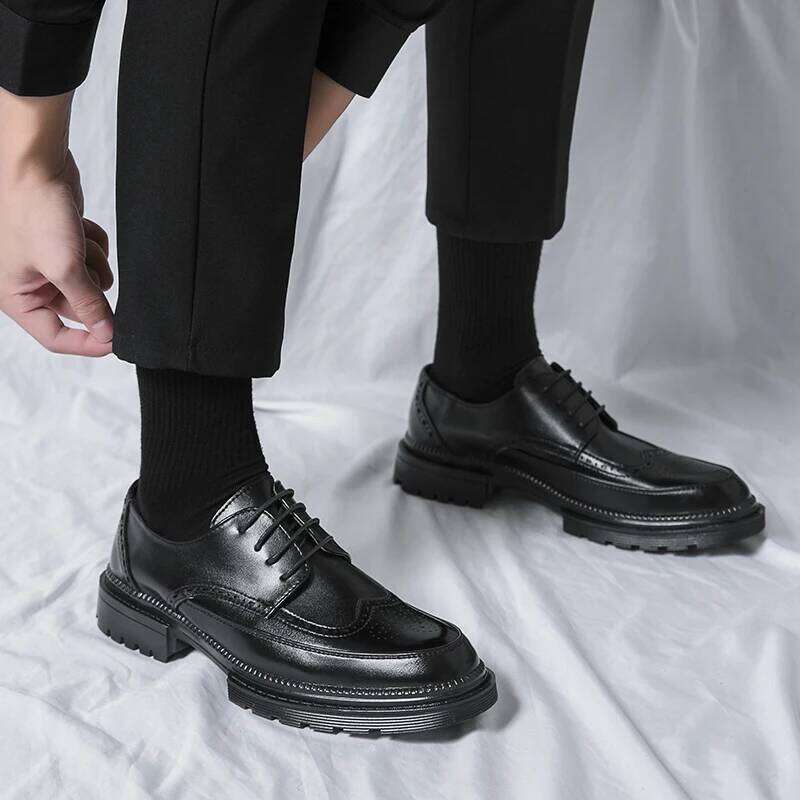 New leather for young men British Brock formal business increase casual black wedding groom lace-up men's shoes